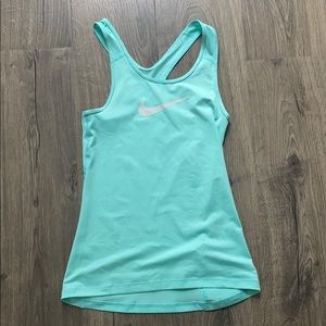Nike tank